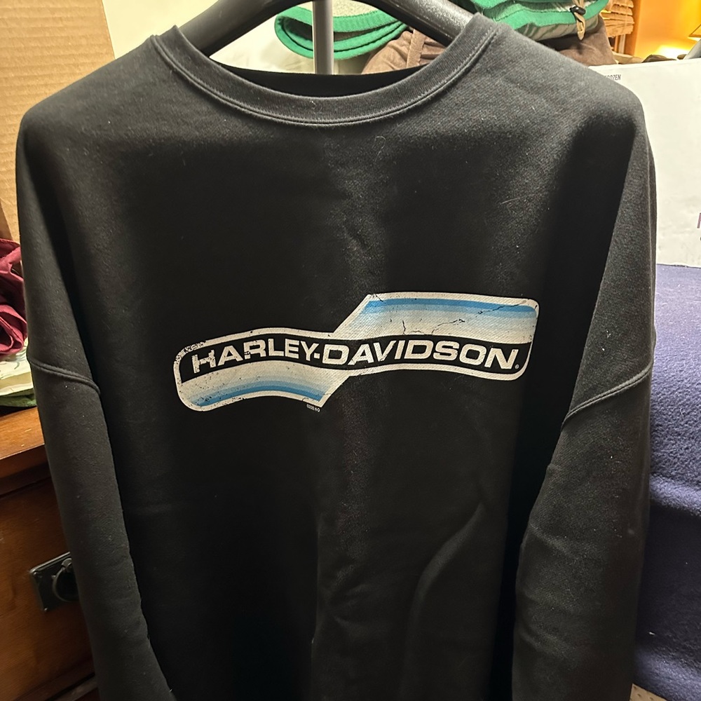 Harley-Davidson sweatshirt